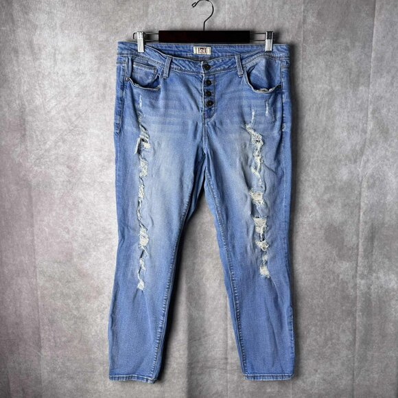 LEI Women’s Distressed Button Fly Jeans Size 15 Regular Light Wash - Picture 1 of 9